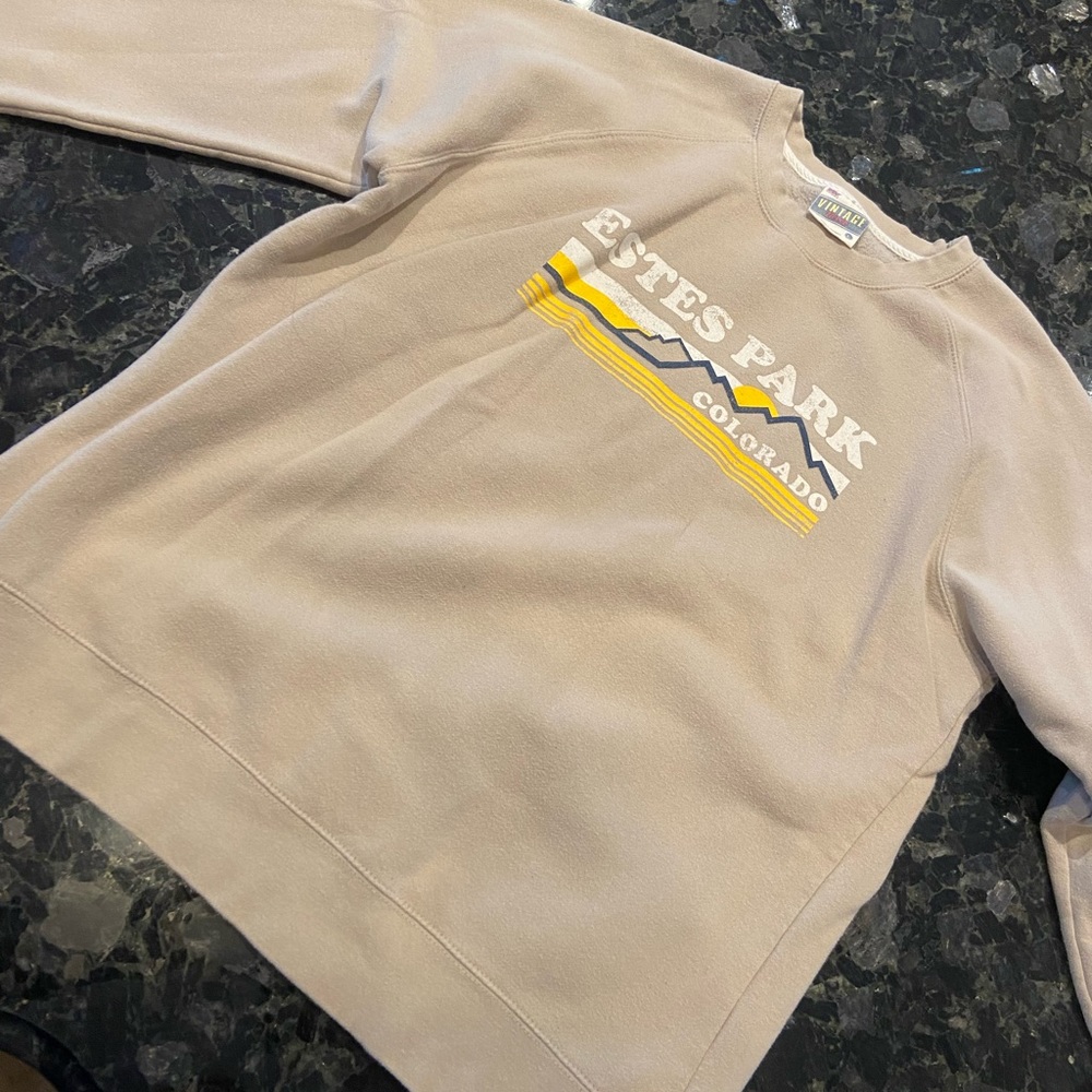 Estes Park Colorado Crewneck - Large  Color: Beige